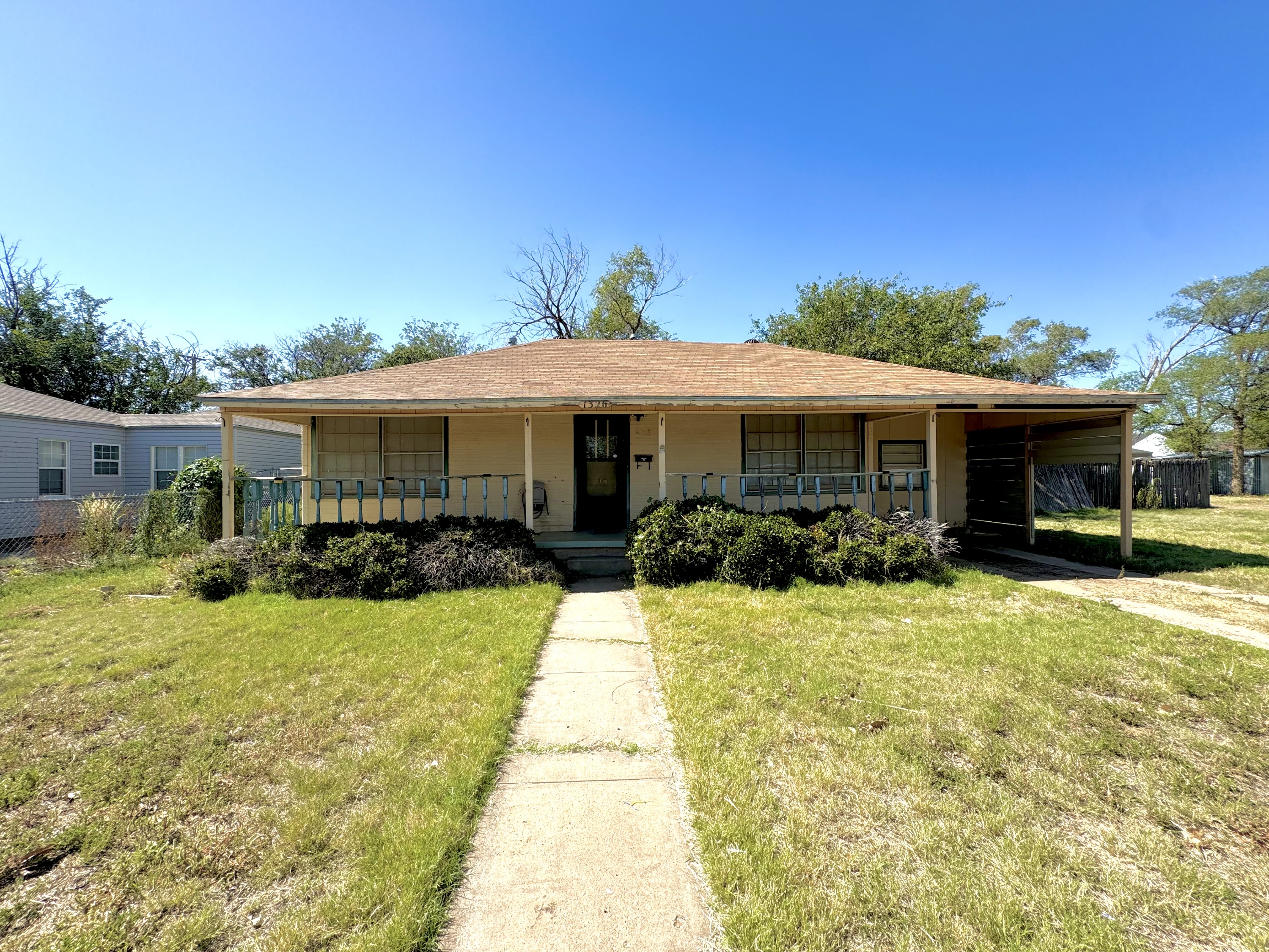 Property main image